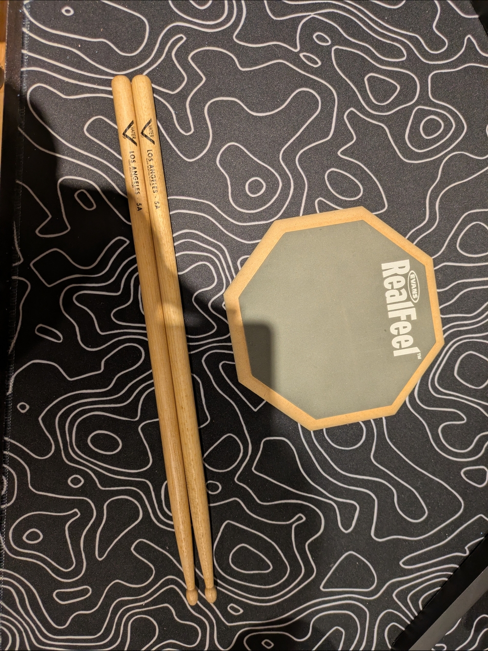 RealFeel Practice Drum Pad with Wood Drumsticks